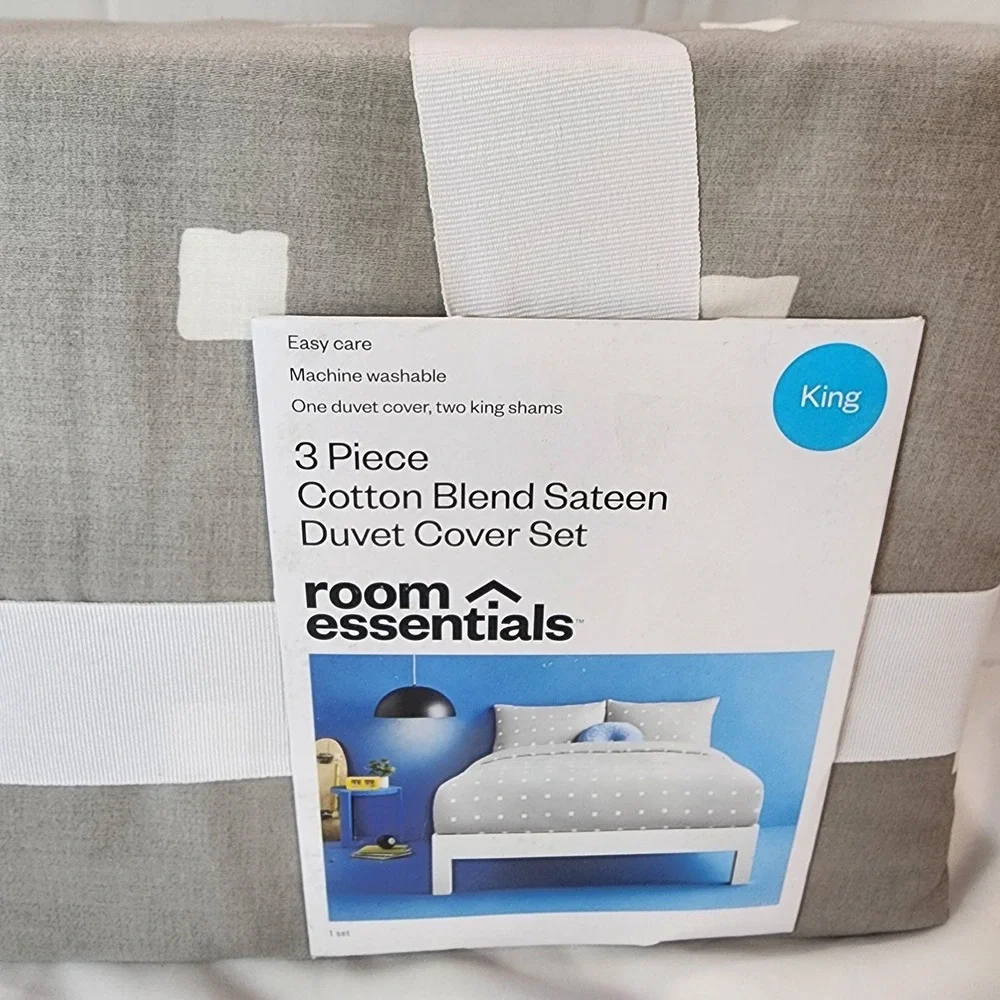 King 3Pc Duvet Cover & Sham Set Cotton Blend Sateen Light Gray/White Dot
